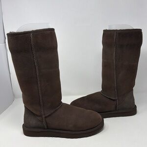 UGG Australia Classic Tall 5815 Brown Suede Sheepskin Boots Womens Size 8